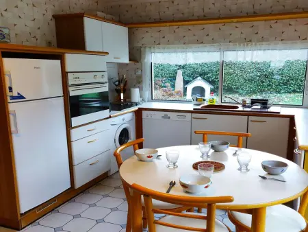 Maison rustique à Trégastel, proche plage, animaux admis - Photo 4