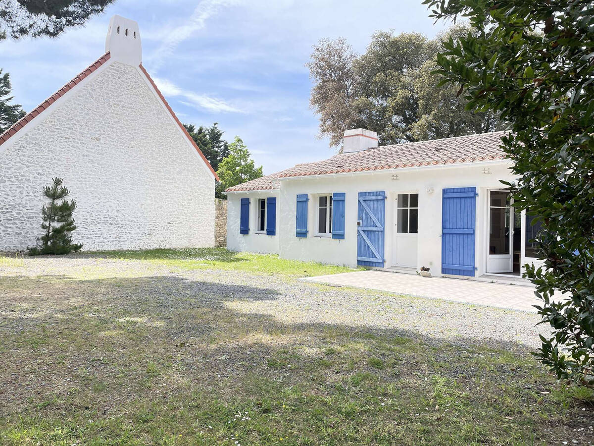 Maison 3 chambres Noirmoutier, terrasse et 1100 m² à 900 m de plage - Photo 1