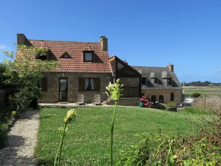Maison bretonne avec jardin à 50m de la baie Ste Anne - Photo 12