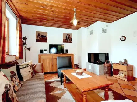 Chalet 8 pers. Saint-Antoine aux Houches, garage et jardin : photo 3