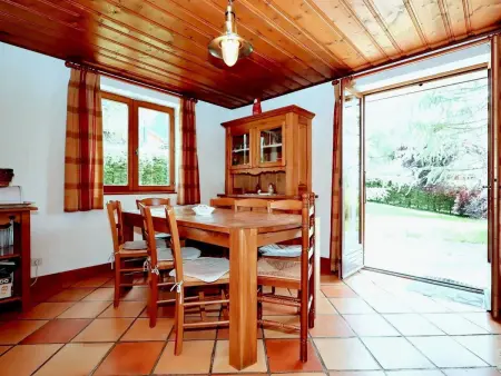 Chalet 8 pers. Saint-Antoine aux Houches, garage et jardin : photo 5