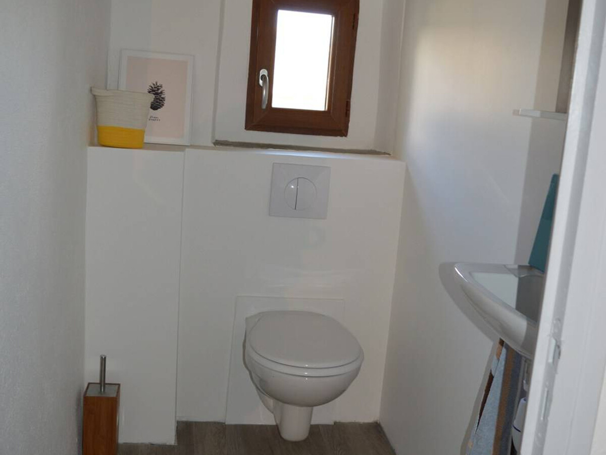 Maison rénovée 4 chambres, vue panoramique lac - Photo 15