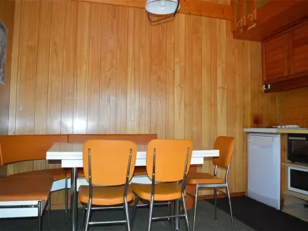 Chalet en bord de rivière à Bolquère-Pyrénées 2000, terrasse sud-ouest : photo 4