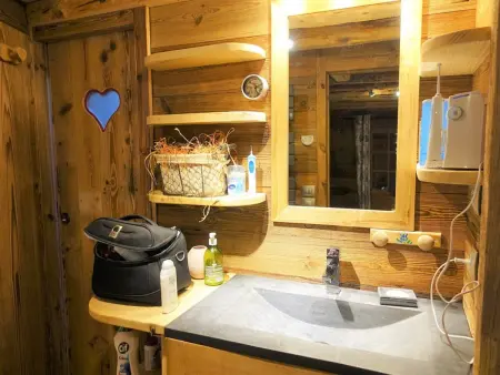 Chalet cosy 3-4 pers, idéalement situé, à 500m des pistes et 100m des commerces - Photo 10