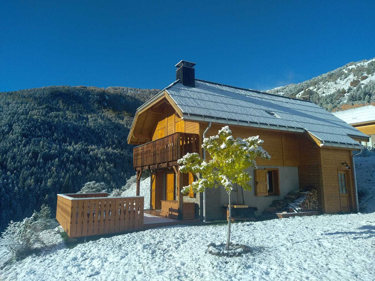Chalet 4 chambres Pra-Loup 1500 : 800m des pistes - Photo 1