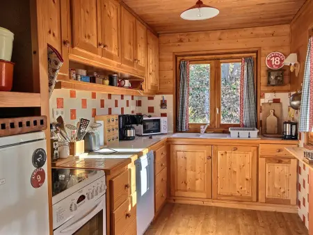 Chalet pour 10 pers, 5 pièces, parking, calme à la montagne - Photo 3