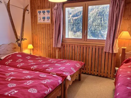 Chalet pour 10 pers, 5 pièces, parking, calme à la montagne - Photo 5