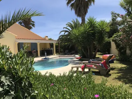 Location villa à Saint Cyprien, Villa T4 Classée 3* avec Piscine Privée Chauffée, 3 Chambres, Proche Plage - Saint-Cyprien
