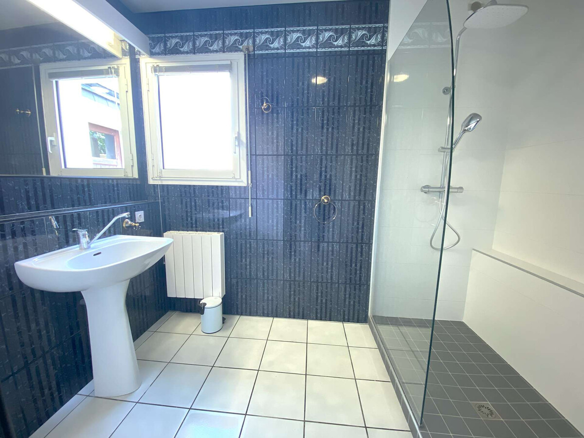 Maison 3 chambres avec jardin et terrasse à Perros-Guirec - Photo 13