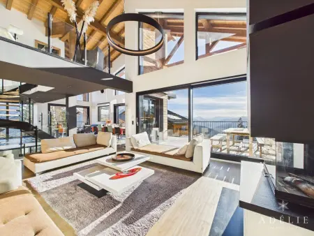 Location chalet à Montvalezan La Rosière, Luxueux chalet avec piscine, sauna et parking à La Rosière pour 10 personnes