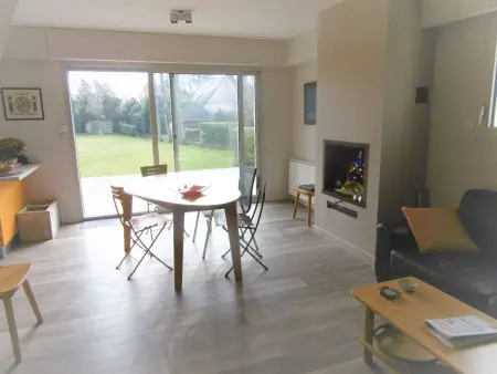 Maison rénovée 80 m², 3 pièces, proche du Golfe du Morbihan avec jardin et terrasse équipée - Photo 6