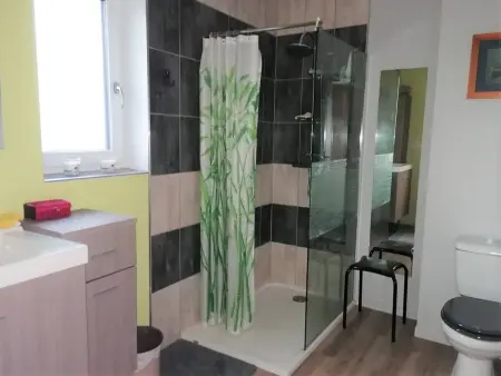 Villa bois avec jardin, terrasse, WIFI, proche centre et plage à Trébeurden - Photo 10