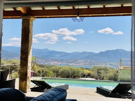 Location villa à Olmeto