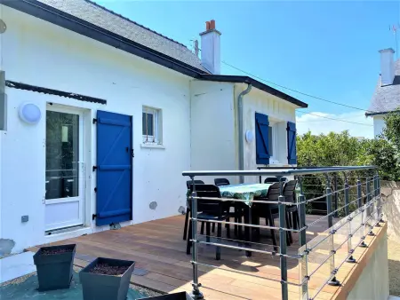Villa 75m² rénovée, jardin 600m², 600m de la plage