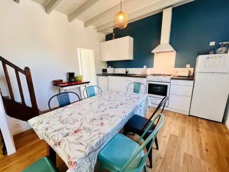 Villa 75m² rénovée, jardin 600m², 600m de la plage : photo 6