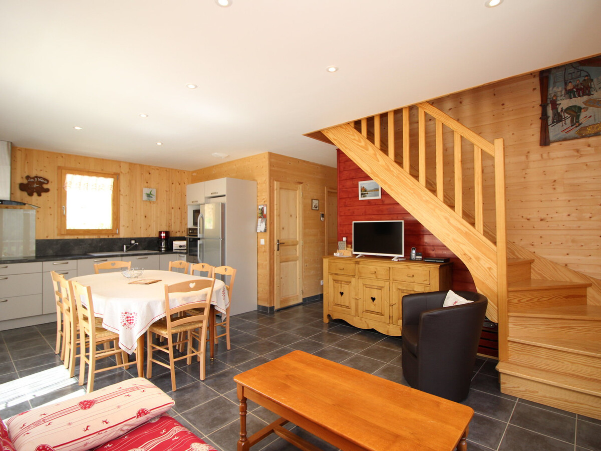 Chalet 4 chambres Mont-Dore, terrasse Sud-Est et local skis - Photo 4