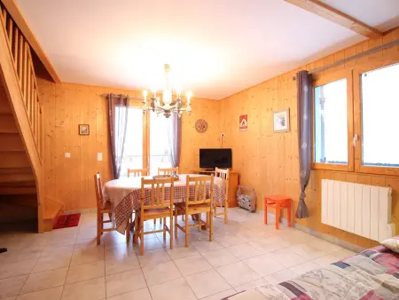 Chalet mitoyen 65 m² au Hameau des Sources, Mont-Dore : photo 4