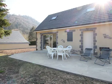 Maison 8 pers à La Bourboule, 1 km du centre, terrasse vue dégagée : photo 12