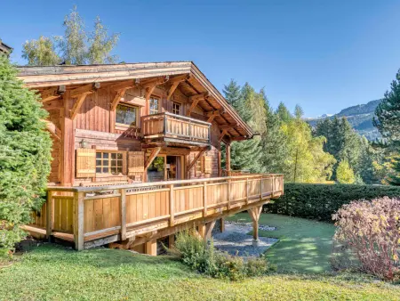 Chalet rénové 6 chambres à Megève, proche pistes Rochebrune, jardin, garage, 12 personnes - Photo 17