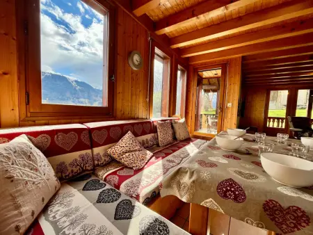 Chalet Savoyard 85m² Poêle à Bois - Vue Grand Massif : photo 3