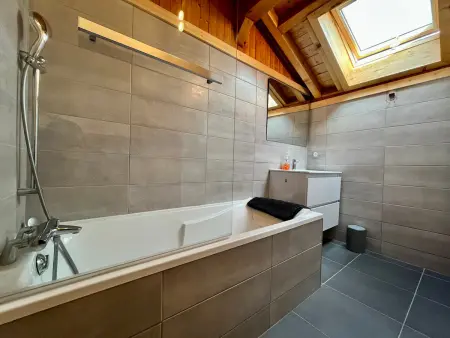 Chalet Savoyard 85m² Poêle à Bois - Vue Grand Massif : photo 6