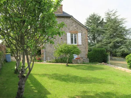 Maison rénovée 100m mer avec WIFI, jardin à Trégastel - Photo 6