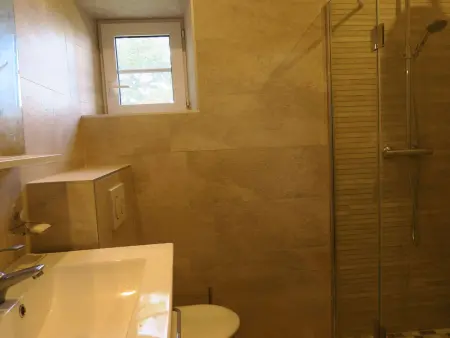 Maison rénovée 100m mer avec WIFI, jardin à Trégastel - Photo 13