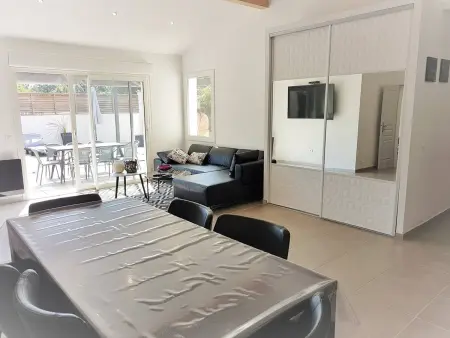Villa avec Piscine Privée, Clim, Proche Plage et Rivière – Sainte Lucie - Photo 2