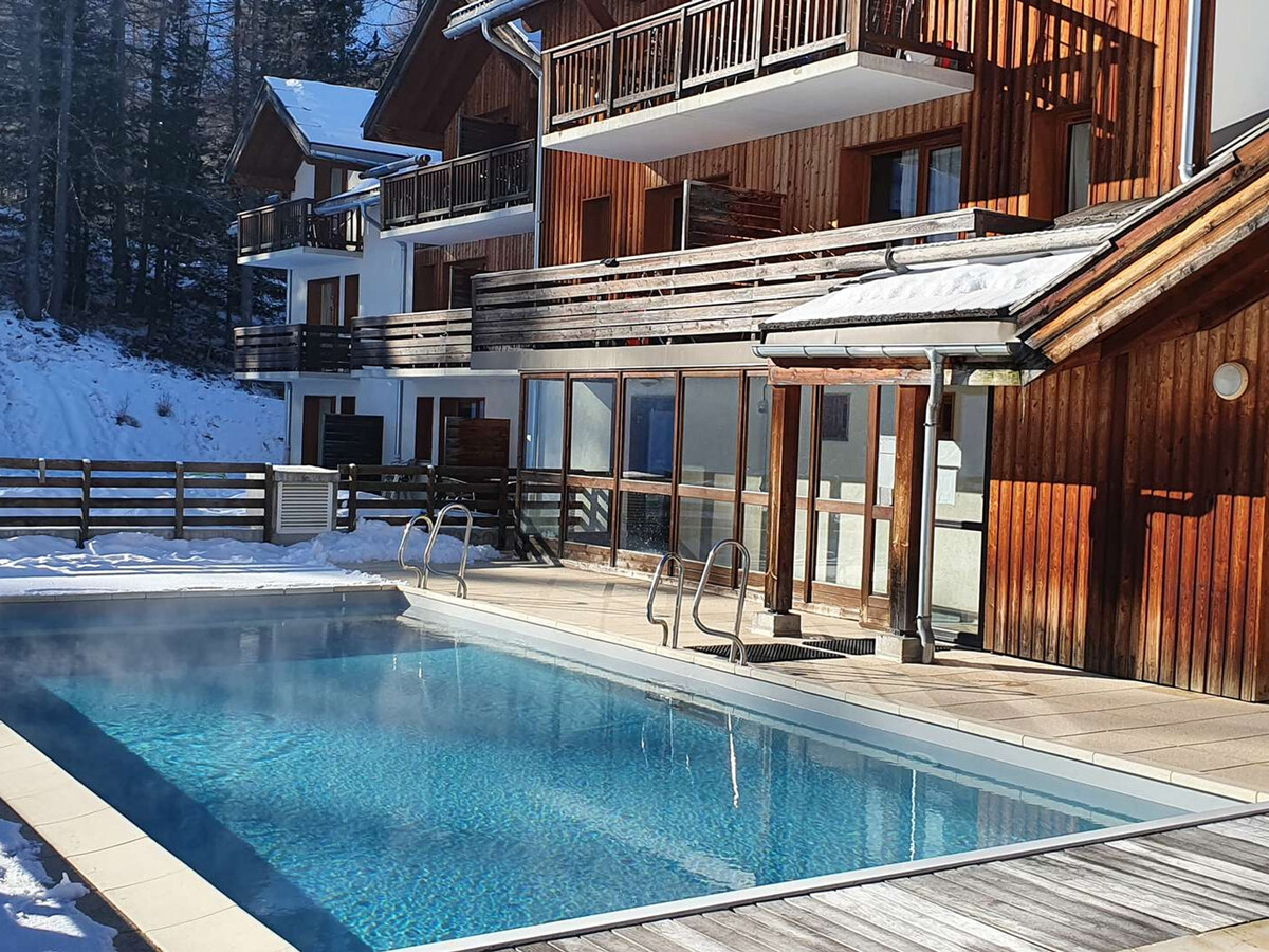 Duplex standing avec piscine, sauna et hammam aux Orres - Photo 11