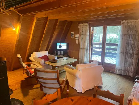 Chalet 3 Pièces avec Terrasse et Parking Gratuit - Photo 2