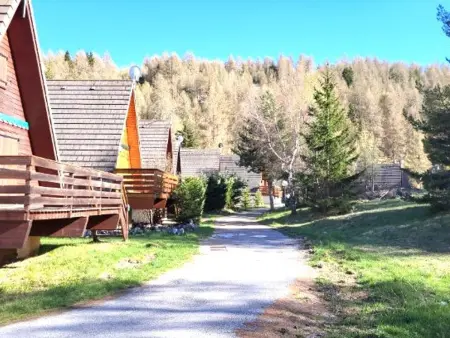 Chalet 3 Pièces avec Terrasse et Parking Gratuit - Photo 13