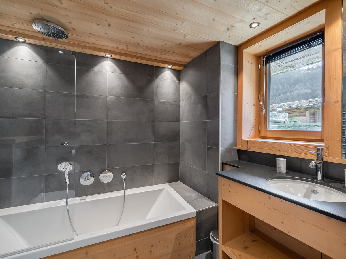Le Hors Pistes, chalet moderne 5 chambres avec sauna à Méribel - Photo 6