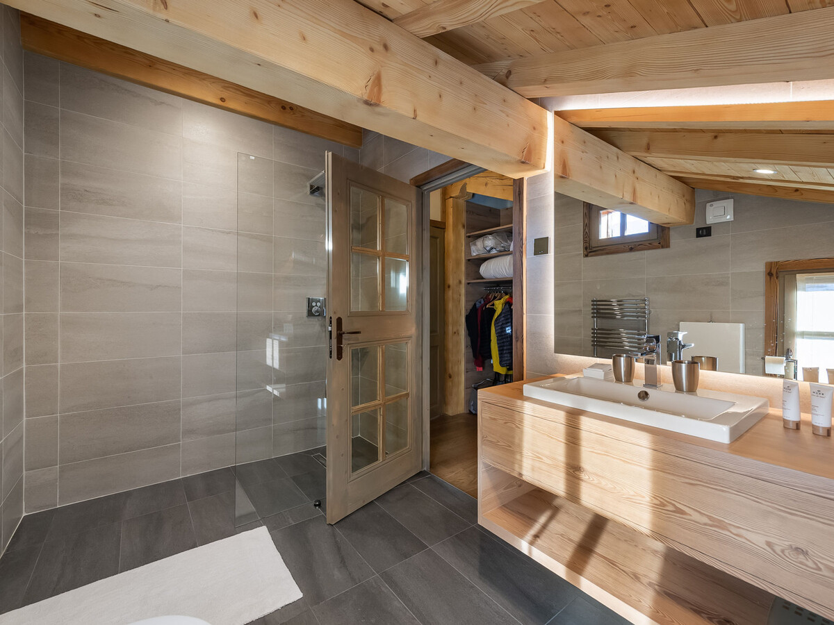 Chalet Duchesse 230m² – Jacuzzi & salle de jeux à Saint-Martin - Photo 12