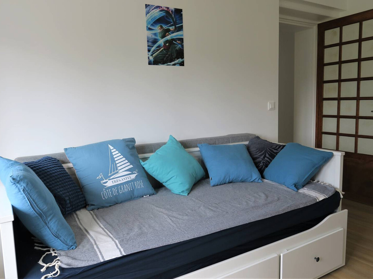 Maison 5 pers, cour privée, 640m plage à Perros-Guirec - Photo 10