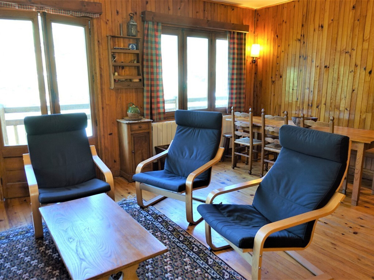 Chalet 4 chambres terrasse sud, 500m du village - Photo 11