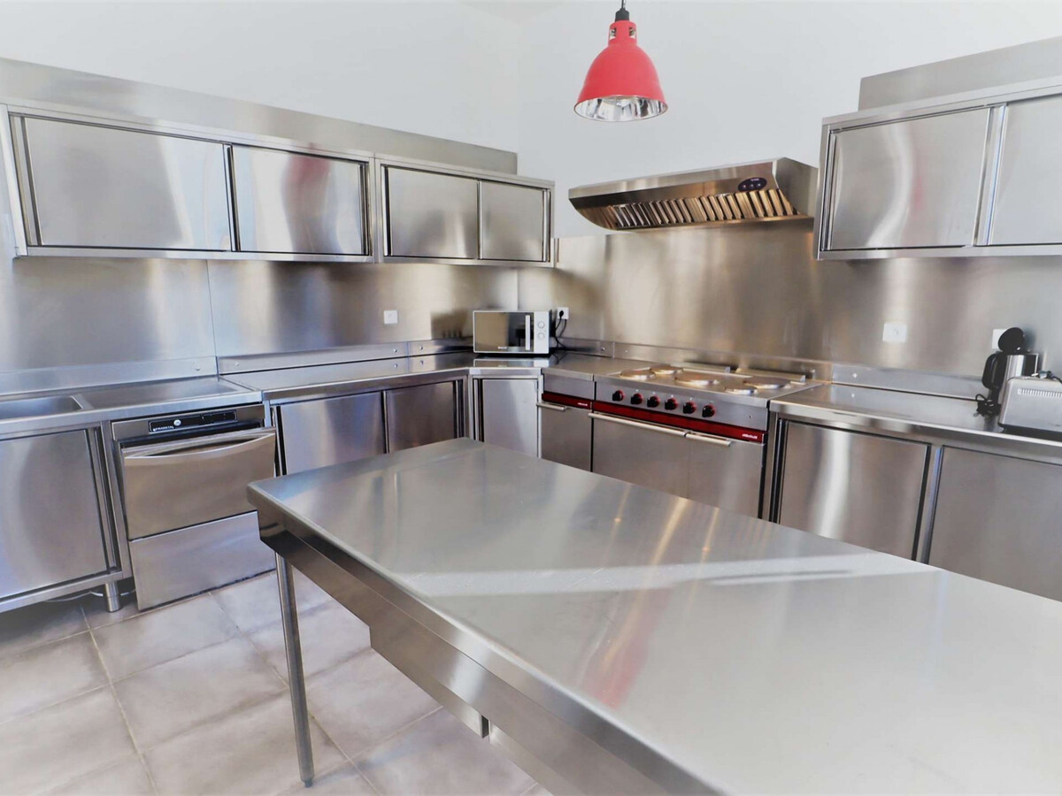 Gîte 15 pers. PMR - Cuisine pro & Salle de réunion - Photo 3