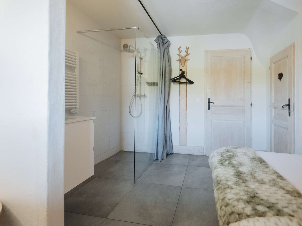 Chalet 130 m² 11 pers, 5 chambres, vue montagnes - Photo 12