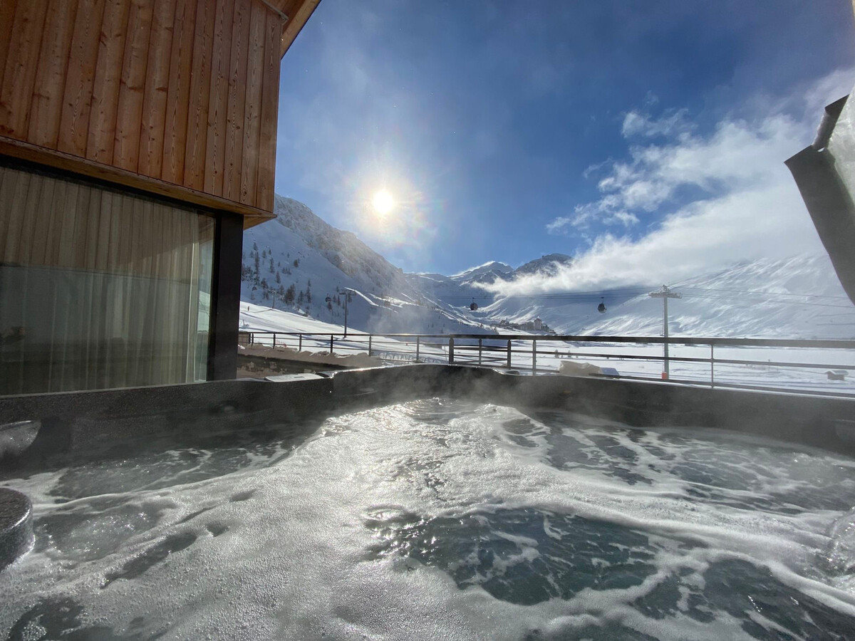 Appartement 5 chambres avec spa et vue lac à Tignes - Photo 3