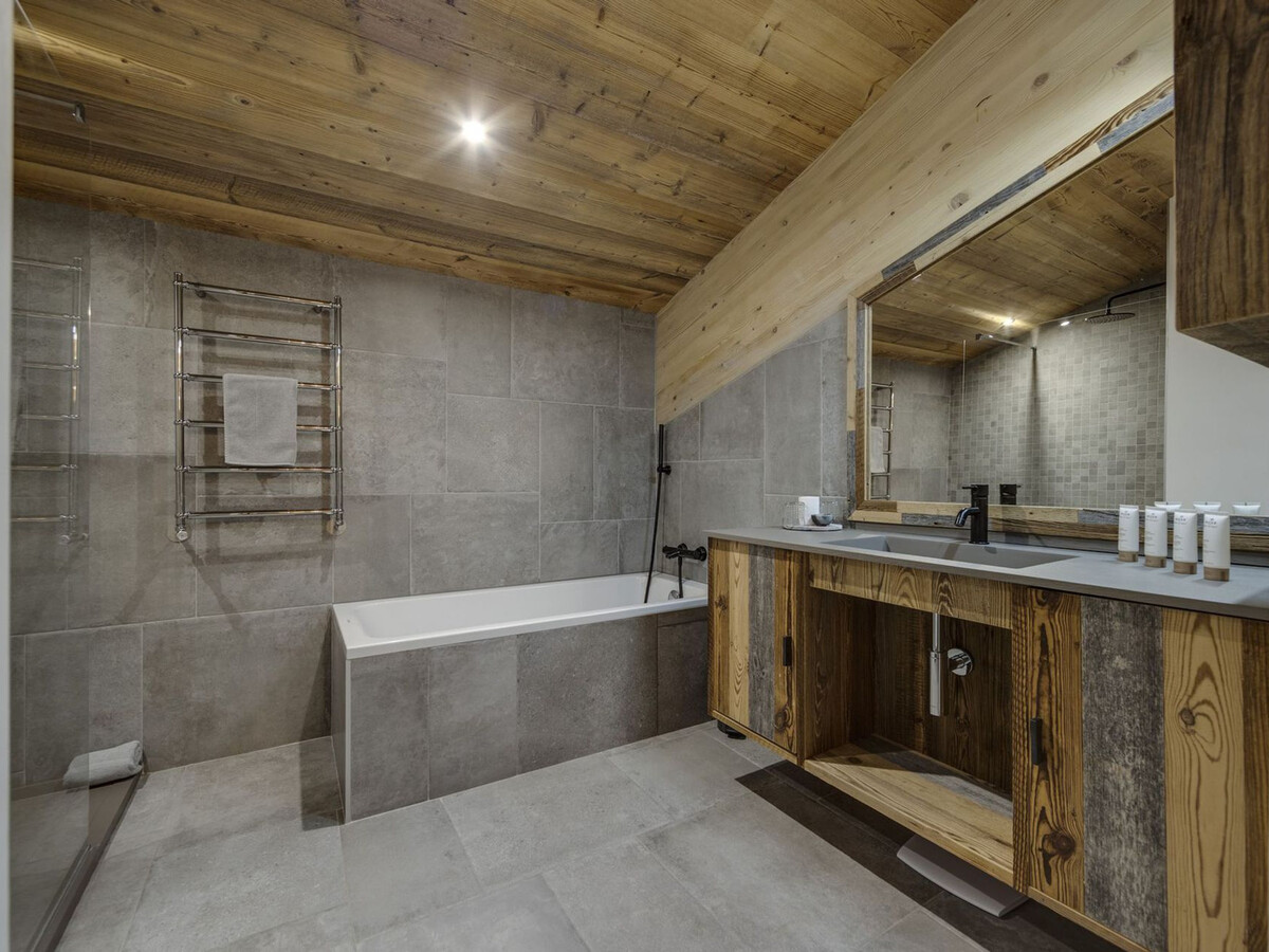 Appartement 5 chambres avec spa et vue lac à Tignes - Photo 12