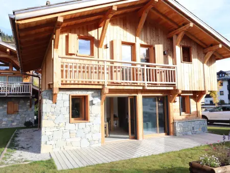 Chalet Neuf Exposé Plein Sud à 600m des Pistes avec Terrasse et Parking - Photo 4