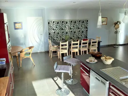 Villa Moderne à Vagnas: Piscine Chauffée, 6 Pers, Proche Vallon Pont d’Arc - Photo 4