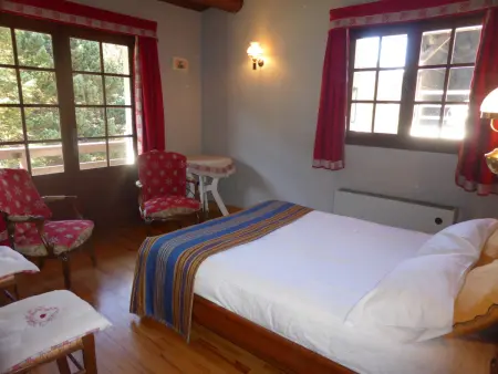 Chalet atypique pour 8 pers, animaux admis, parking - Photo 6