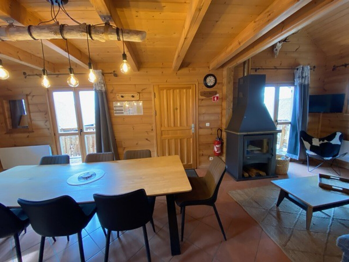 Chalet 10 pers., 4 chambres, terrasse et piscine à La Joue du Loup - Photo 2