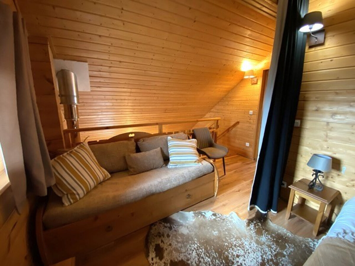 Chalet 10 pers., 4 chambres, terrasse et piscine à La Joue du Loup - Photo 8
