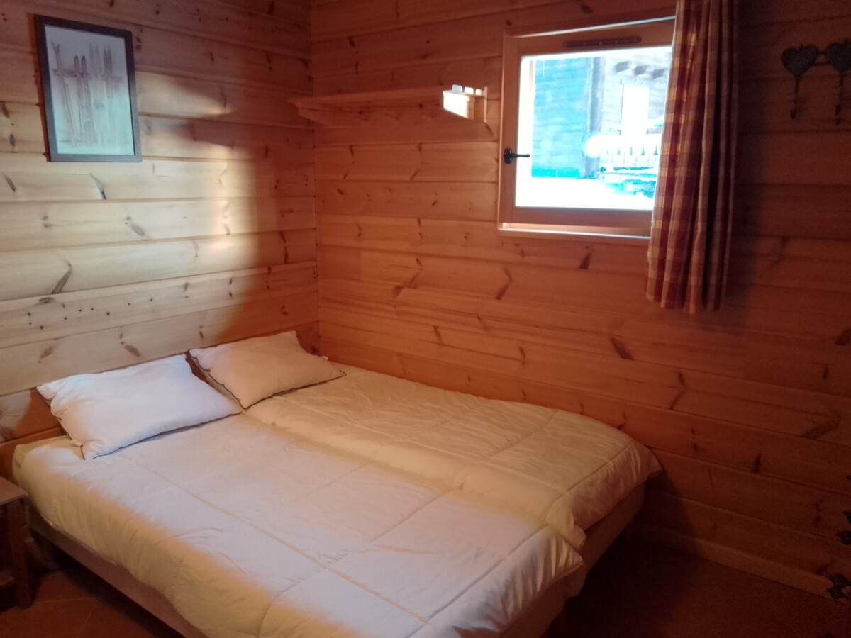 Chalet 10 pers., 4 chambres, terrasse et piscine à La Joue du Loup - Photo 11