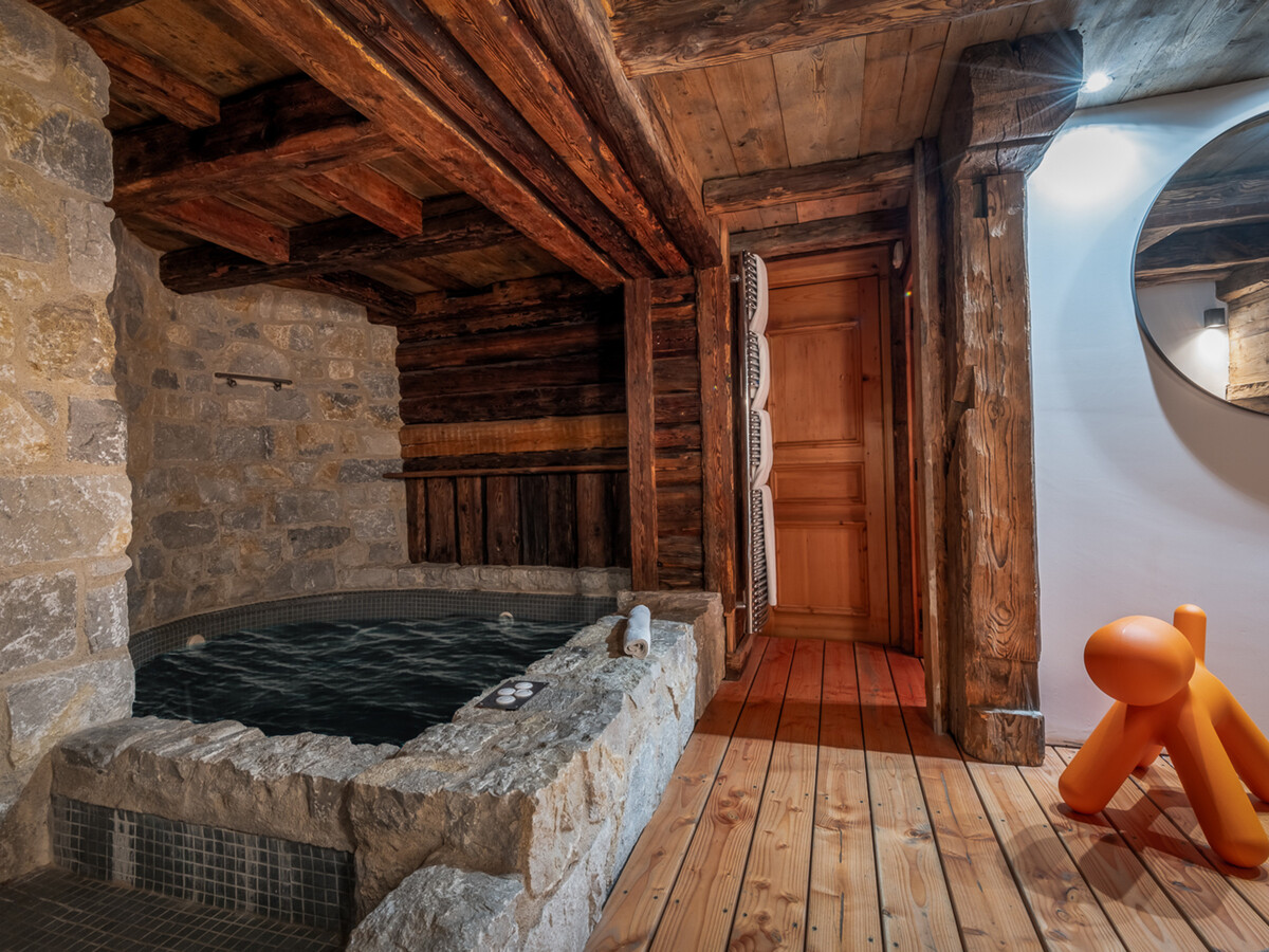 Chalet 10 pers. avec spa, jacuzzi et hammam à Courchevel - Photo 6