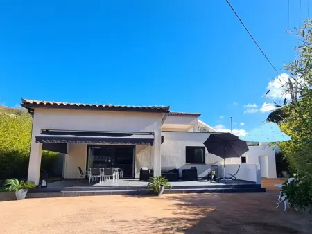 Villa Climatisée 3 Pièces avec Terrasse - À 5 min de la Plage et du Centre de Porticcio - Photo 2