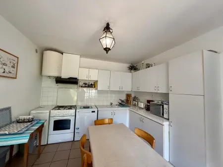 Maison Charmante Près Plage et Forêt, 5 Ch., Jardin, Parking, Quartier Calme - Photo 15