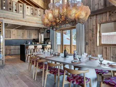 Chalet luxe 467m² piscine, sauna, cinéma aux Belleville - Photo 5