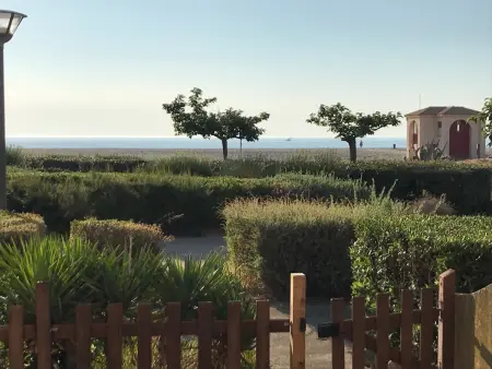 Location villa à Port Leucate, Villa 2 Pièces Climatisée avec Terrasse, Face à la Mer, Parking Privé, Proche Commerces et Plage